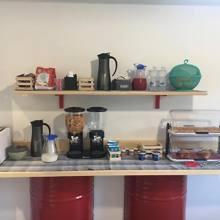 Italian Piston House Sport Moto Rent Bed & Breakfast