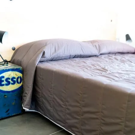 Italian Piston House Sport Moto Rent Миллезимо