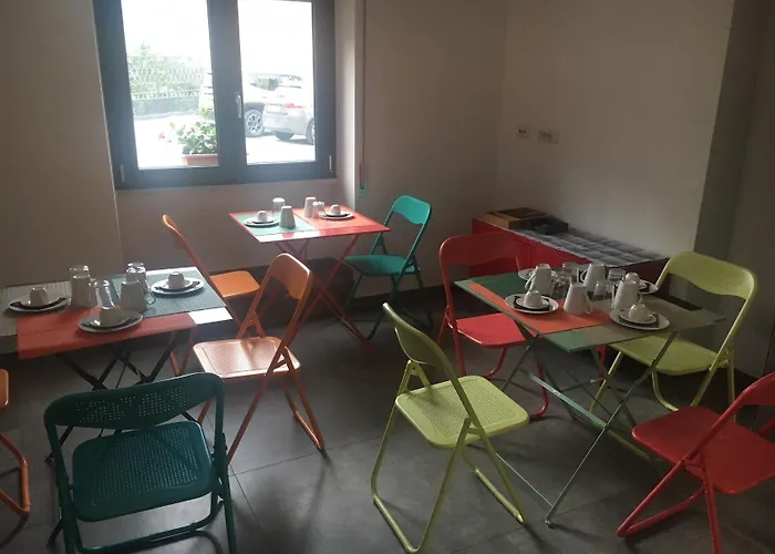 Italian Piston House Sport Moto Rent 밀레시모