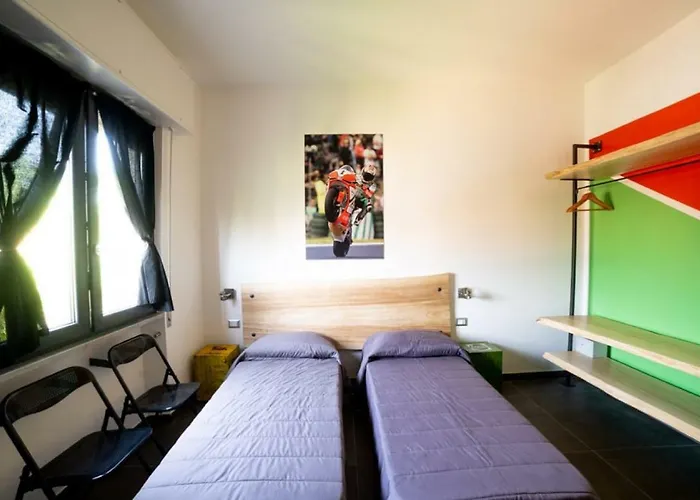 Italian Piston House Sport Moto Rent B&B 3*